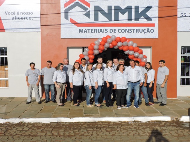 NMK Materiais de Construo reinaugura sua loja em seu tradicional endereo