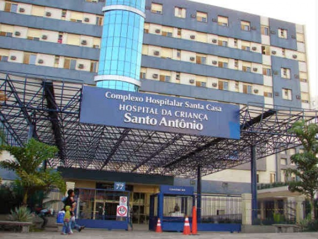 Pedrinho já está internado no Hospital da Criança Santo Antônio em POA
