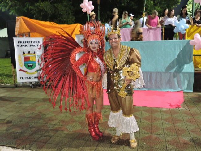 Carnaval 2018: tempo colaborou e blocos fizeram a festa no desfile de Carnaval de Tupã