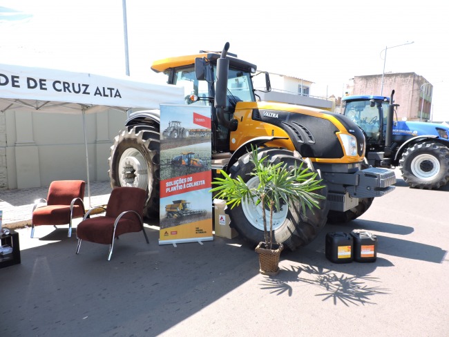 Razera Agrcola presente em feira organizada pelo Banco do Brasil em Tup