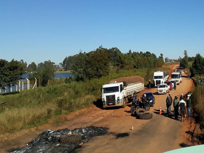 Caminhoneiros seguem manifesto pelo stimo dia seguido 