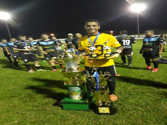 Goleiro destaque do Campeonato Citadino fecha com o Ypiranga