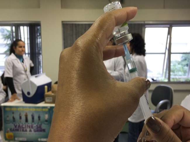 Vacinas contra gripe estarão disponíveis a população