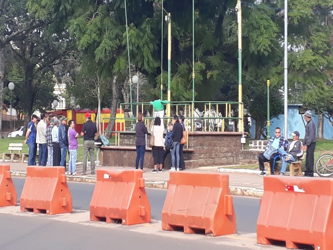Paralisação reúne manifestantes em Tupanciretã   