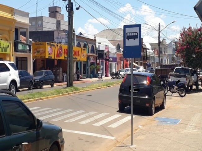 ‘Parada de ônibus em frente a Caixa Econômica é uma adequação’, afirma a Coordenadoria de Trânsito  