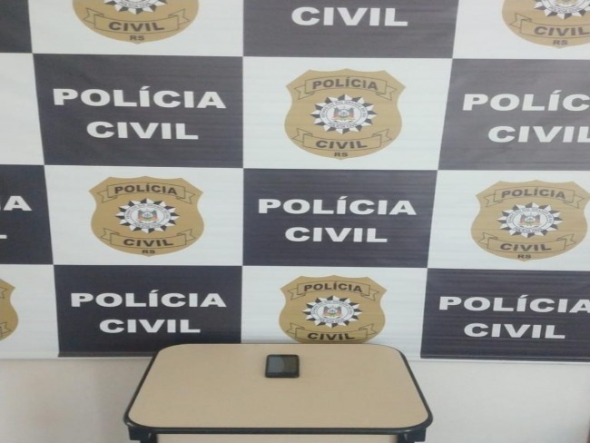 Polícia Civil recupera celular roubado 