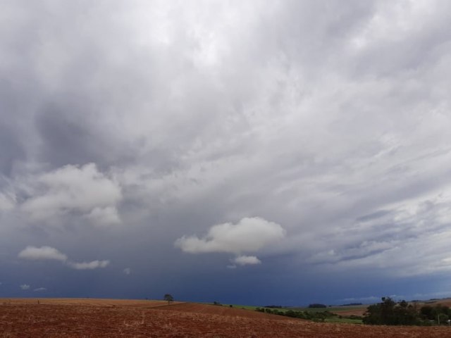 Previso do tempo confirma chegada de uma nova rea de instabilidade