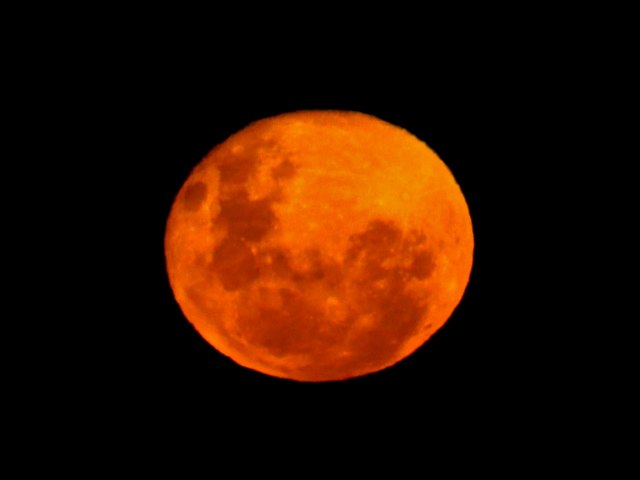  ‘Super Lua’ encanta os tupanciretanenses na noite desta terça (27)  