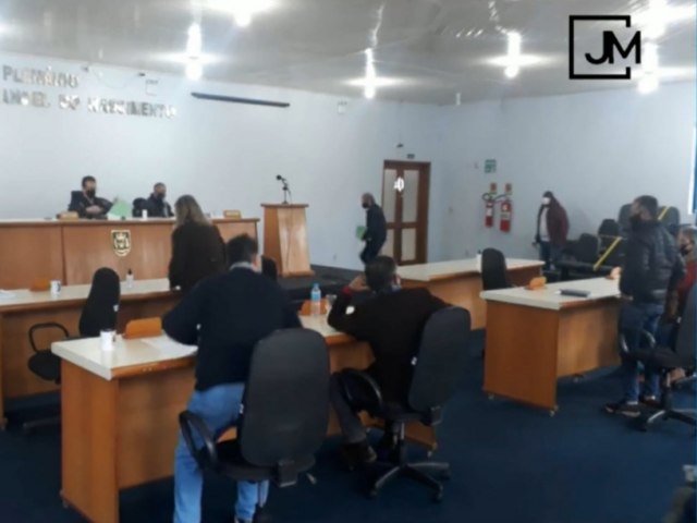 Sessão legislativa desta segunda (24) comenta a resolução da situação da ACIMEC e a questão das aulas presenciais em Tupanciretã 