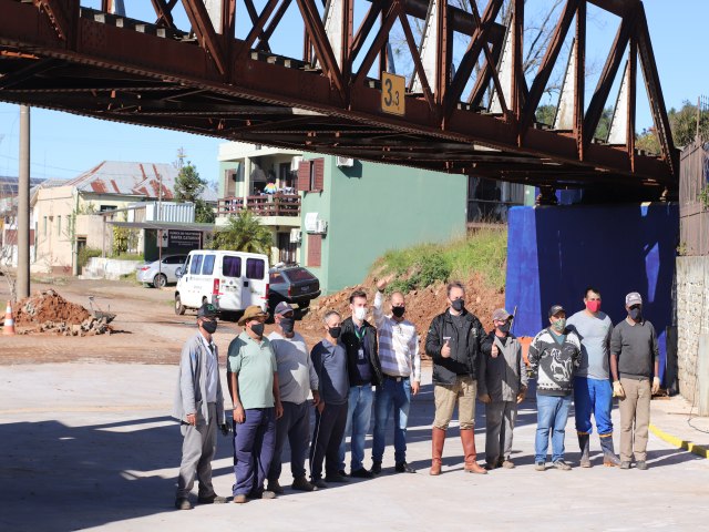 Obra de recuperao de trecho da Av. Carlos Gomes de Abreu est finalizada