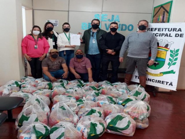 Município recebe 42 cestas básicas em doação do governo estadual 