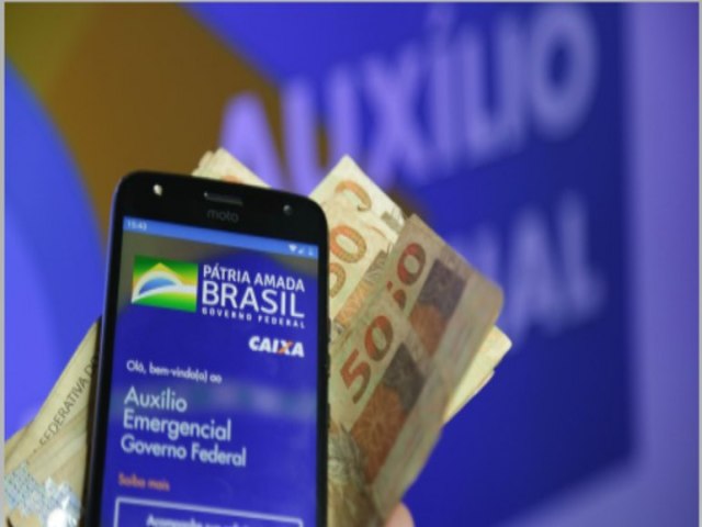 Caixa antecipa pagamento aos nascidos em agosto do Auxlio Emergencial