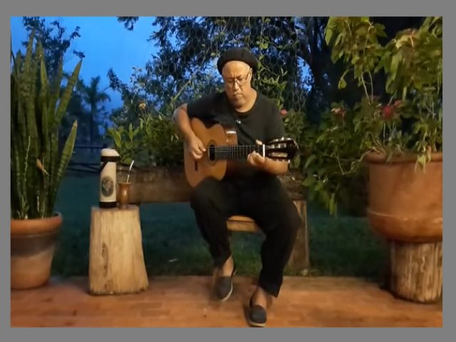 Regis Reis viraliza em rede social ao compartilhar interpretao do Hino de Tupanciret 