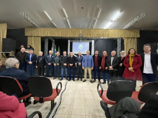 Evento da AM CENTRO reúne autoridades e ex-governador Jair Soares em Tupanciretã 