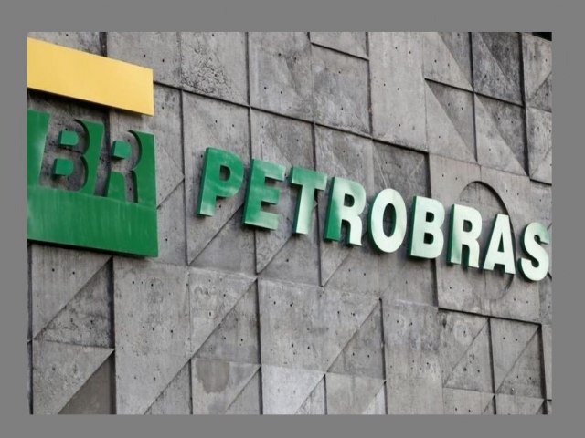 Petrobras anuncia nova reduo no preo da gasolina revendida s distribuidoras