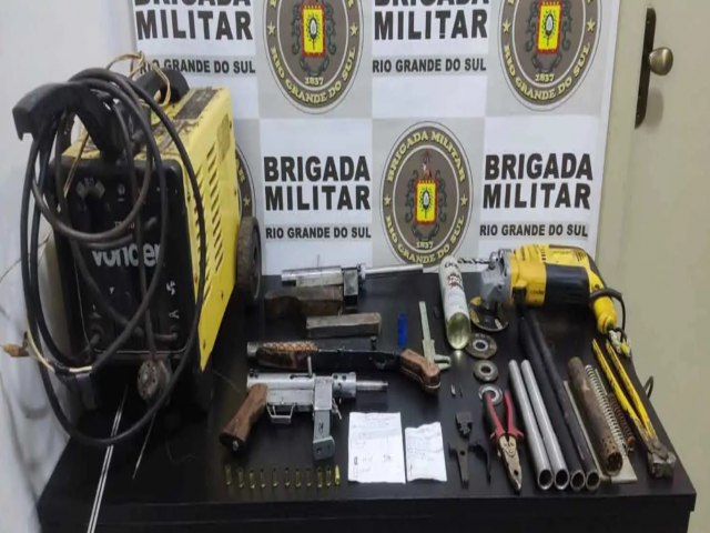 Fbrica clandestina de armas de fogo funcionava em Passo Fundo, no norte do estado