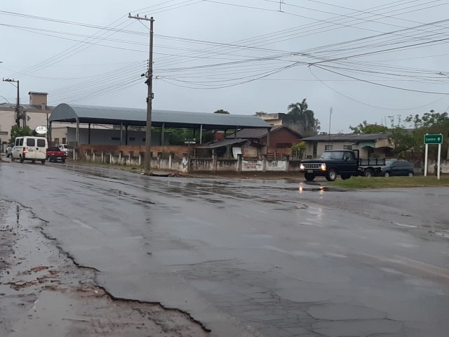 Madrugada fria em Tupanciret, mas amanhecer fica acima dos 10C, nesta vspera de feriado