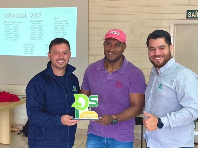 CSI AGRO reconhece o consultor Darlan Fagundes como campeo de vendas