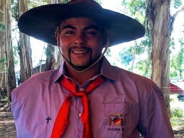 Tupanciretanense Leonardo Carvalho participa da Abertura Oficial do Rodeio Internacional da Vacaria