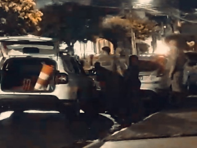 Motorista foge da Brigada Militar aps ser flagrado com som em volume alto e realizando manobras perigososas na rea central