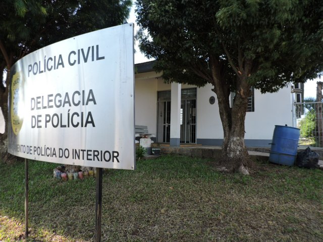 Polcia Civil cumpre mandado de priso preventiva e de busca e apreenso em apurao de crime de roubo em Tupanciret