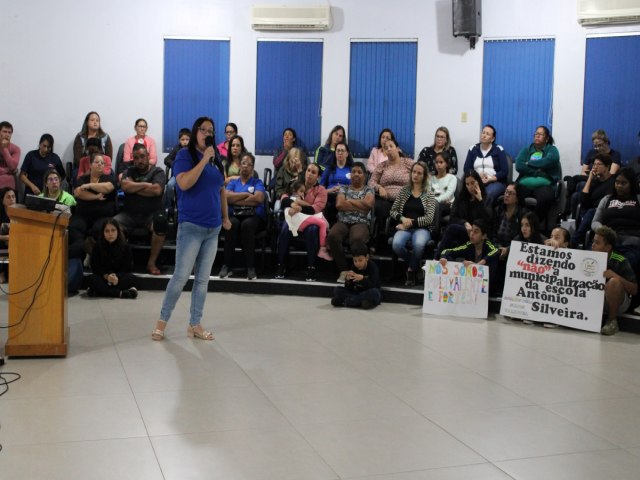 Impasse por municipalizao de escola estimula audincia pblica em Tupanciret  