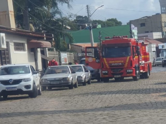 Princpio de incncio mobiliza bombeiros voluntrios em restaurante de Tupanciret