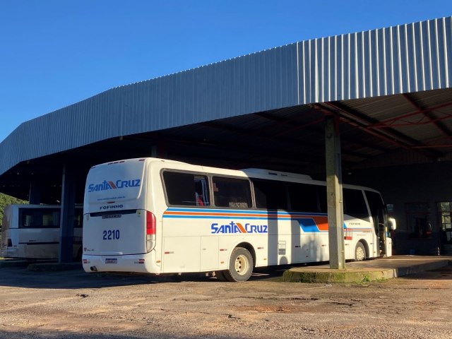 Rodoviria de Tupanciret atua com duas linhas para Santa Maria, mas Porto Alegre segue suspensa 