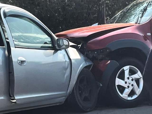 Veculo com placa de Tupanciret se envolve em acidente na BR-158  