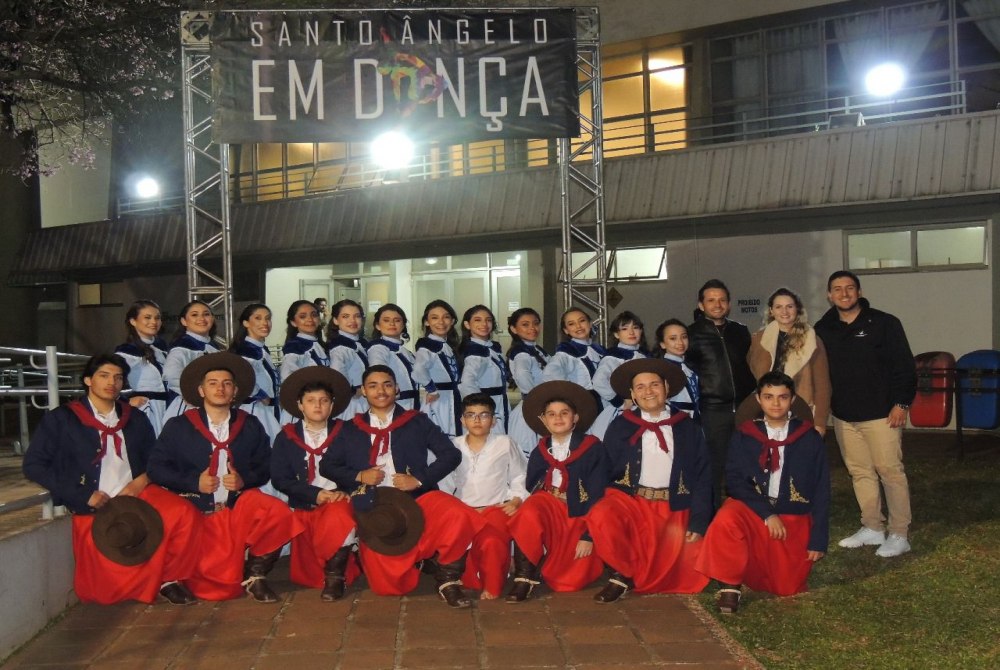 Grupo Renascer conquista 1º lugar no 19º SAED Grupo Renascer conquista 1º lugar no 19º SAED