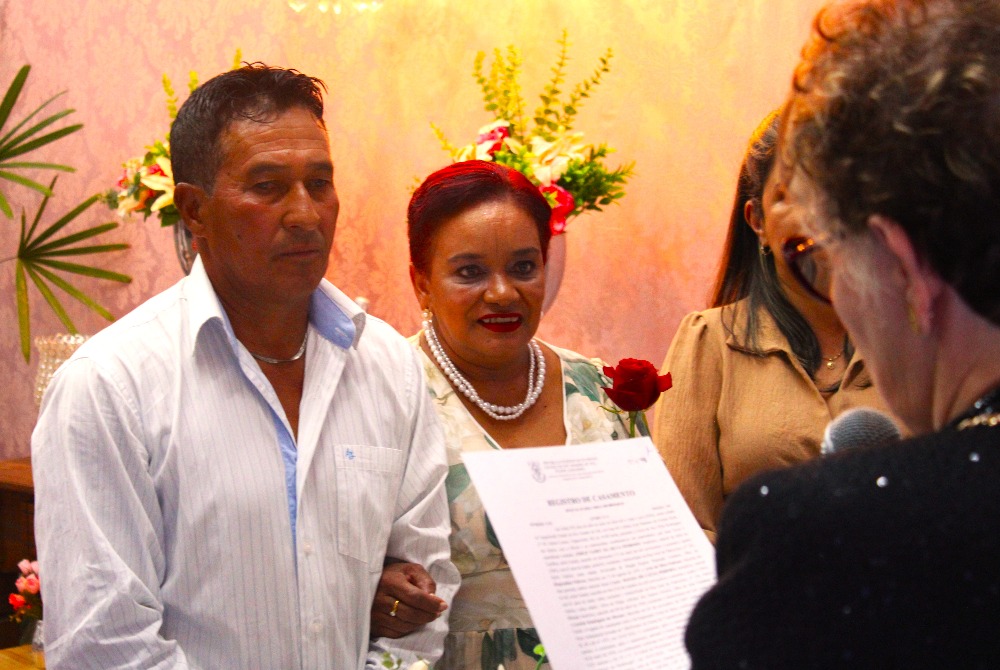 Casamento Coletivo oficializa uni�o de nove casais em Tupanciret�