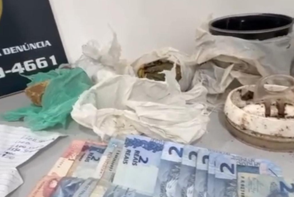 Casal é preso por tráfico de drogas e associação ao tráfico durante operação da Polícia Civil em Tupanciretã Casal é preso por tráfico de drogas e associação ao tráfico durante operação da Polícia Civil em Tupanciretã