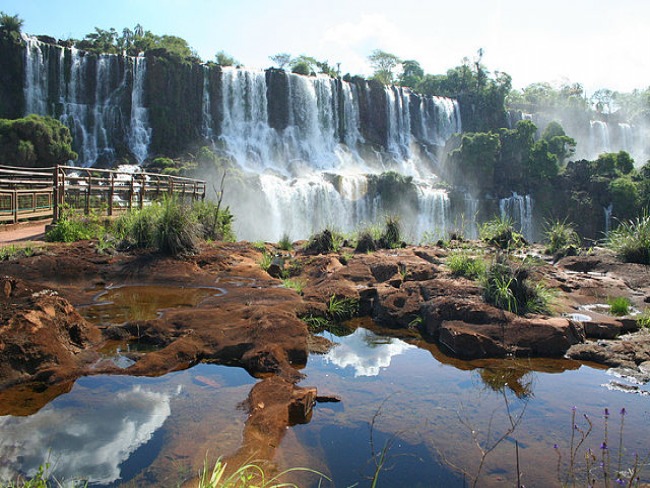 Aproveite o prximo feriado e v conhecer Puerto Iguaz