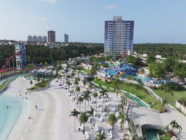 Aqualand: descubra o maior complexo aqutico do Norte do Brasil