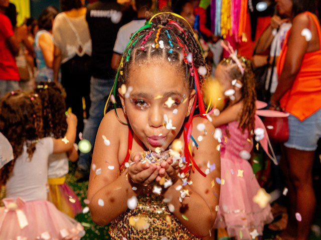 Bloquinhos, apresentações musicais, exposição e parques temáticos agitam o carnaval em Aracaju