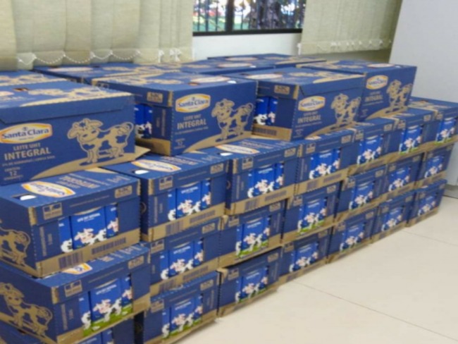 Alimentos da merenda escolar continuam sendo distribudos s famlias dos alunos atravs do CRAS em Trs Coroas