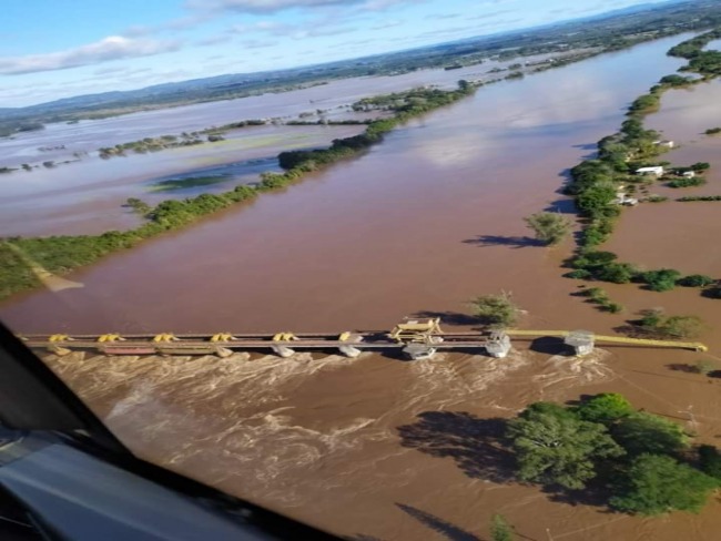 Defesa Civil Estadual emite alerta para possibilidade de inundaes em 17 cidades gachas