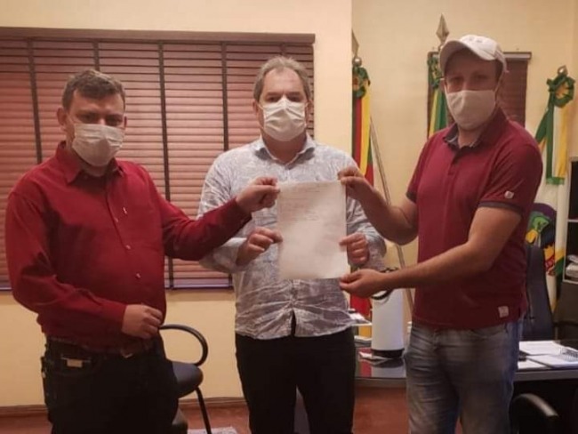 Prefeitura de Riozinho vai comprar patrulha agrícola com emenda de Bohn Gass