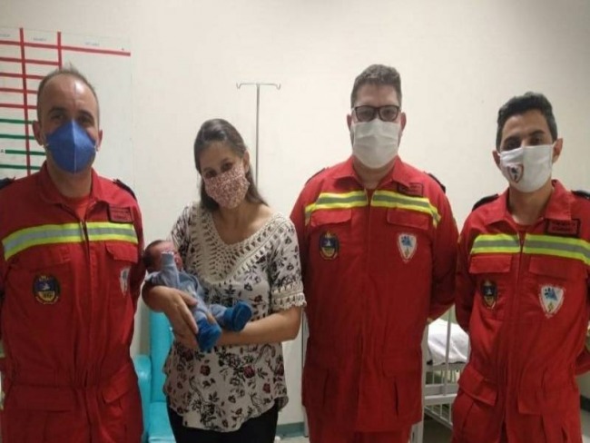 Bombeiros salvam beb de cinco dias que se engasgou em Igrejinha
