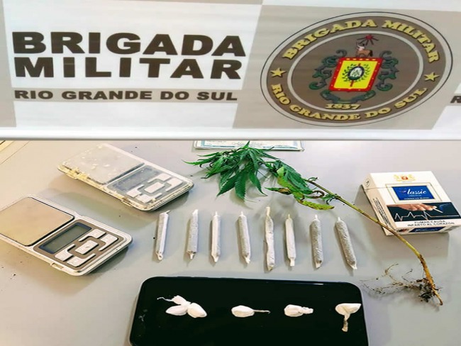 BM de Igrejinha prende indivíduo por tráfico de drogas no Loteamento Rothmann