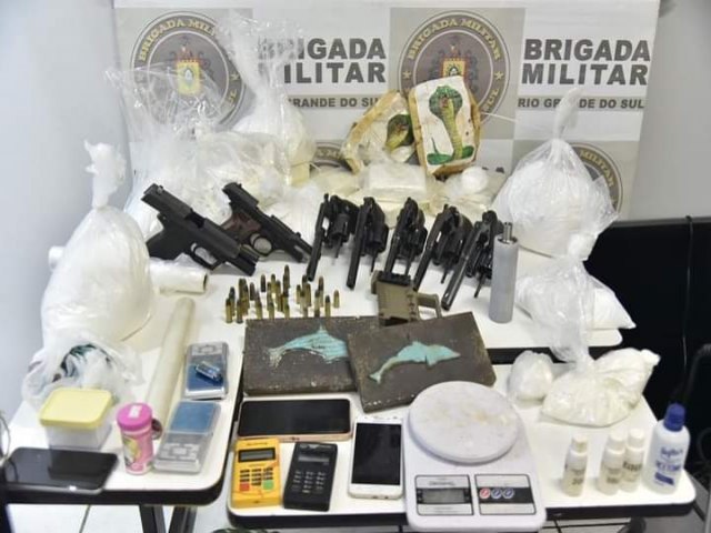 Brigada Militar desarticula laboratrio de refino de cocana e depsito de armas no Litoral Gacho 