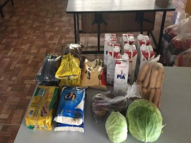 Nova Hartz realizou entregas de kits de alimentação escolar para os alunos da rede municipal