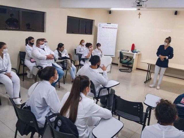 Hospital Bom Jesus recebe visita de alunos de curso de Tcnico de Enfermagem 