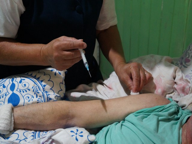 Prefeitura de Parob realizar vacinao de idosos com mais de 85 anos em drive-thru na quinta e sexta-feira