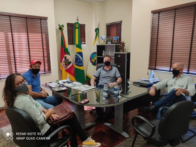 Secretário da Agricultura e Prefeito de Riozinho encontram-se com representantes do SENAR RS 