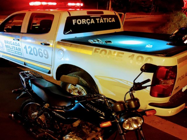 Homem com moto clonada  preso por trfico de drogas em Igrejinha 