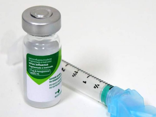 Parob iniciou vacinao contra a gripe nesta segunda-feira 