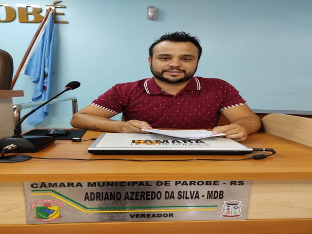 Vereador Adriano Azeredo entra com Requerimento para Vacinao Solidria