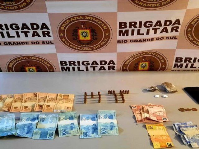 Comando Rodoviário da Brigada Militar prende homem por tráfico de drogas na ERS-115 em Igrejinha