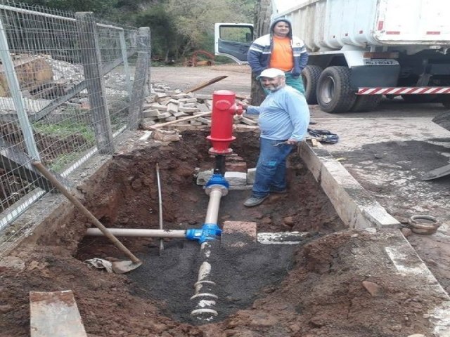 Riozinho recebe instalação de Hidrante de alta vasão